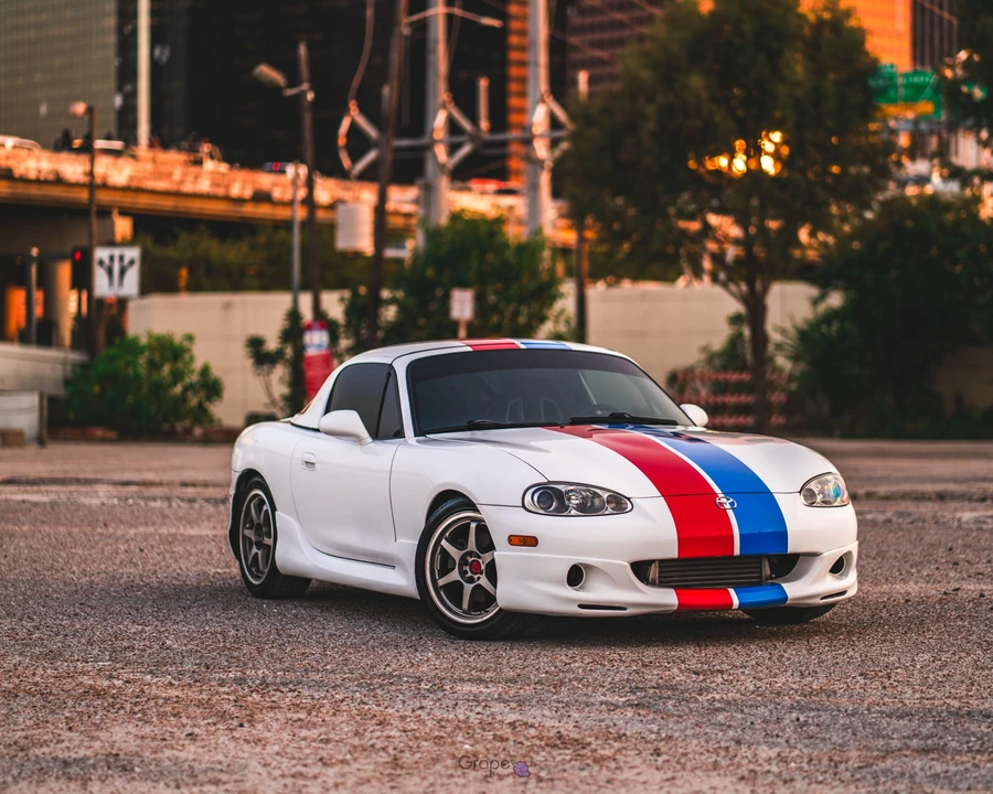 2001 Mazda NB MX-5 Miata - Image 12 of 31