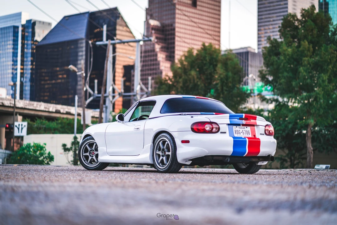 2001 Mazda NB MX-5 Miata - Image 24 of 31