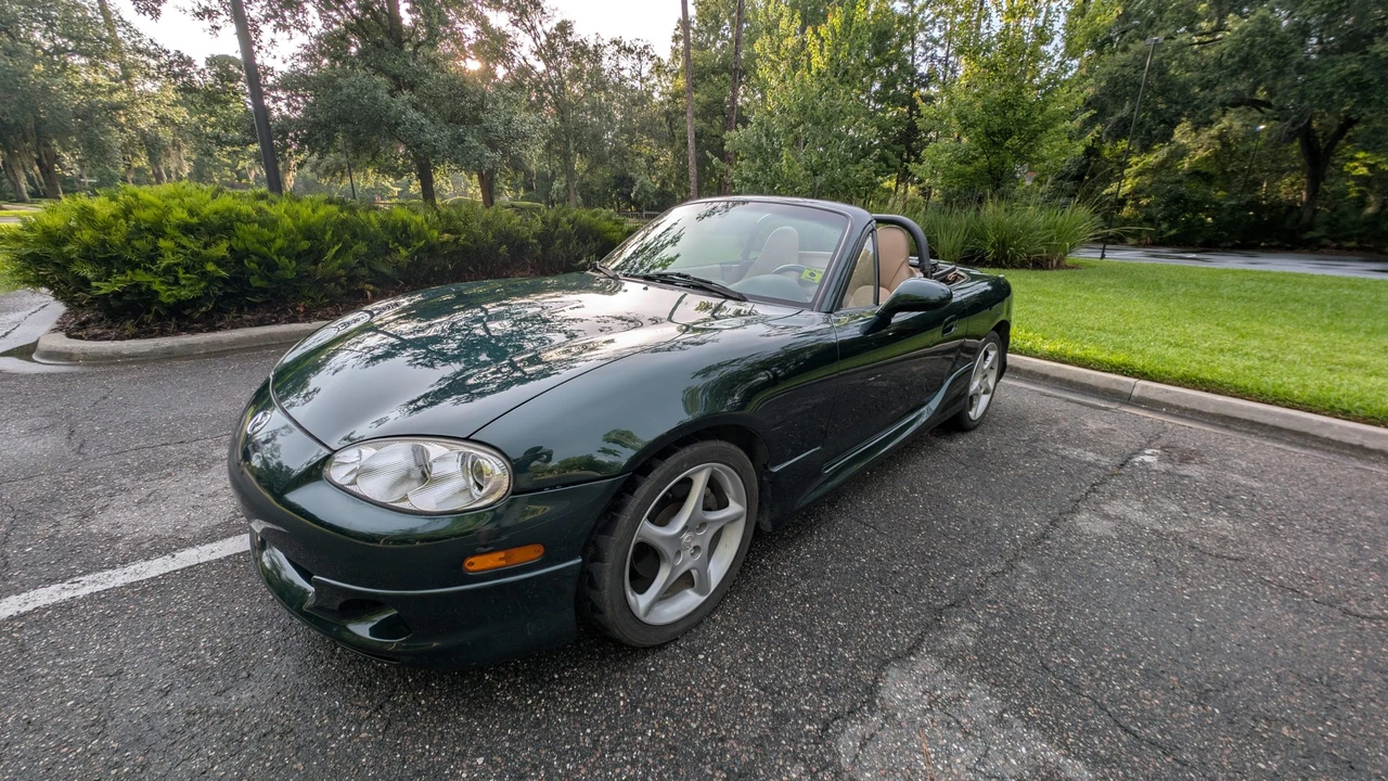 2001 Mazda NB MX-5 Miata - Image 3 of 31