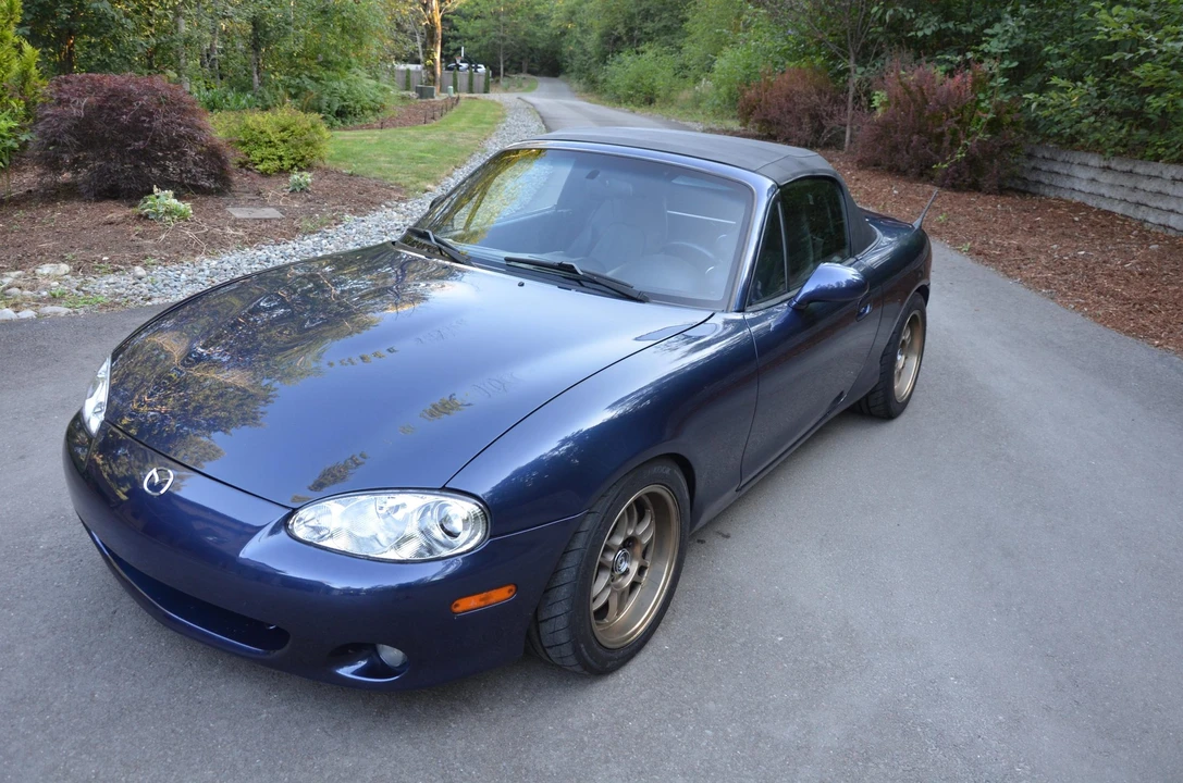 2002 Mazda NB MX-5 Miata - Image 4 of 31