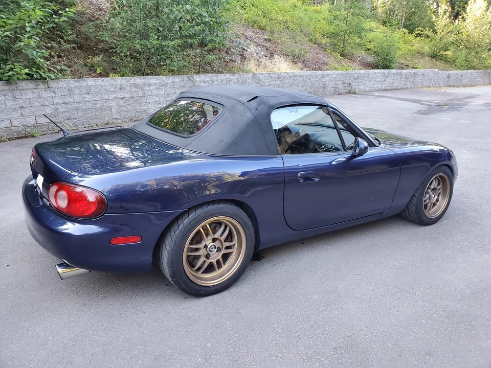 2002 Mazda NB MX-5 Miata - Image 11 of 31