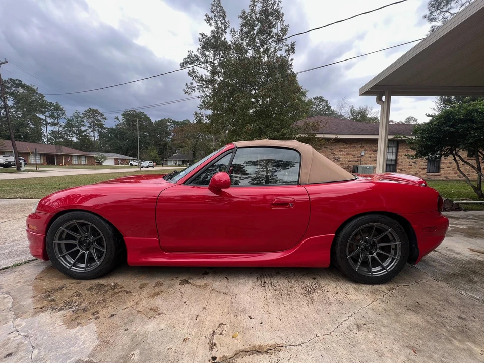 2002 Mazda NB MX-5 Miata - Image 17 of 31