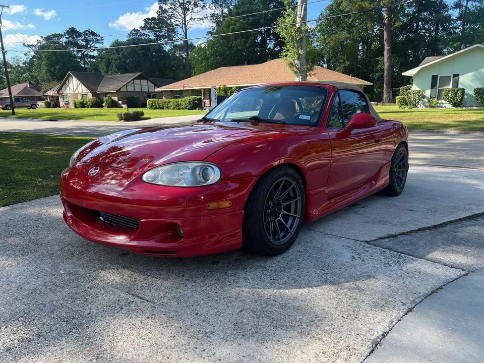 2002 Mazda NB MX-5 Miata - Image 2 of 31