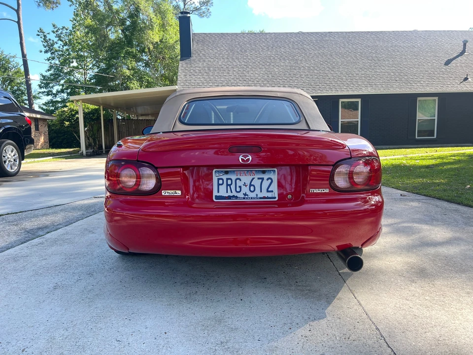 2002 Mazda NB MX-5 Miata - Image 7 of 31