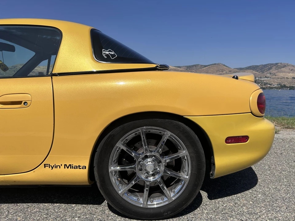2002 Mazda NB MX-5 Miata - Image 18 of 31