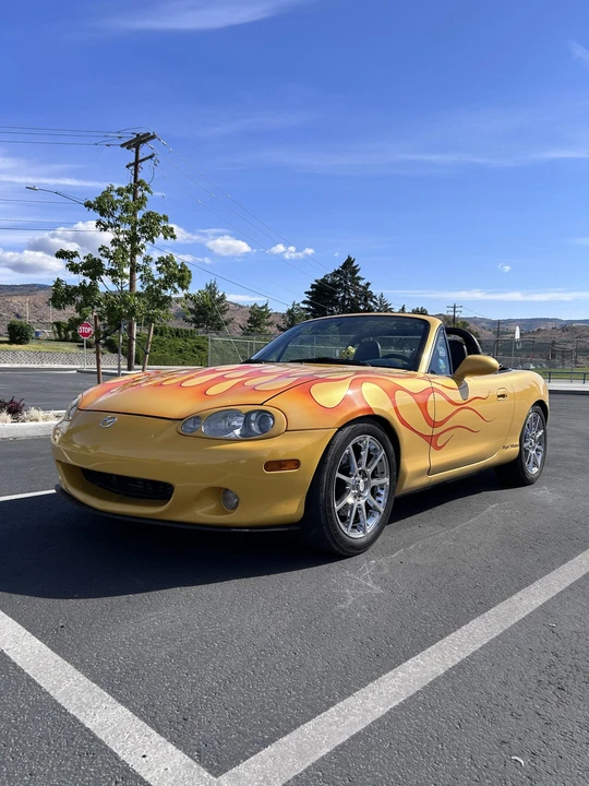 2002 Mazda NB MX-5 Miata - Image 5 of 31