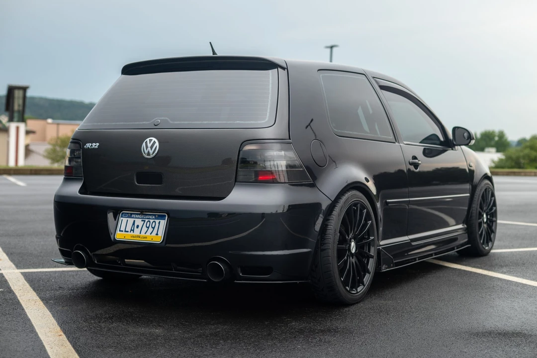 2004 Volkswagen R32 Mk4 - Image 5 of 31