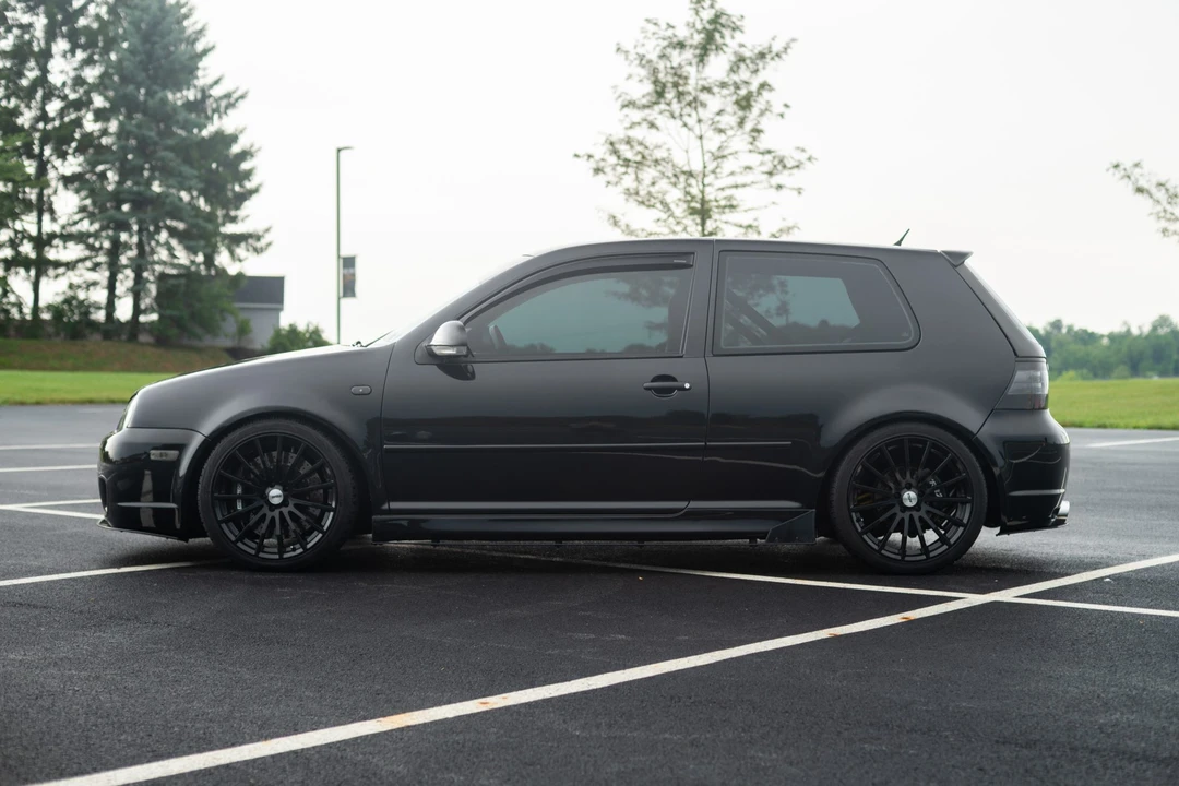 2004 Volkswagen R32 Mk4 - Image 8 of 31