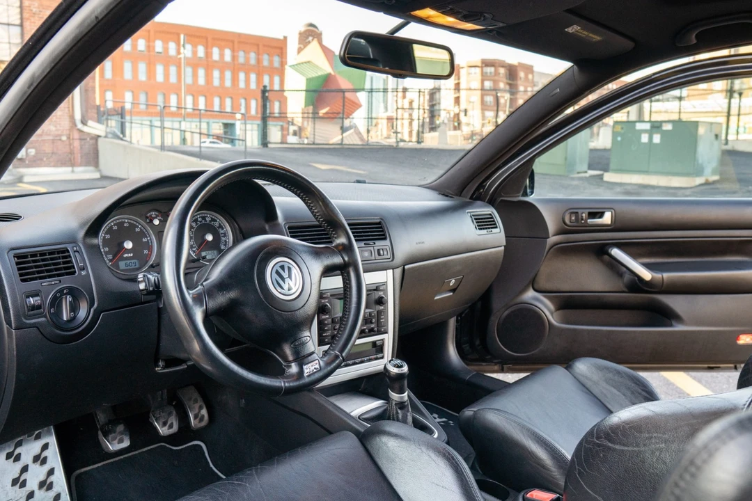 2004 Volkswagen R32 Mk4 - Image 5 of 7
