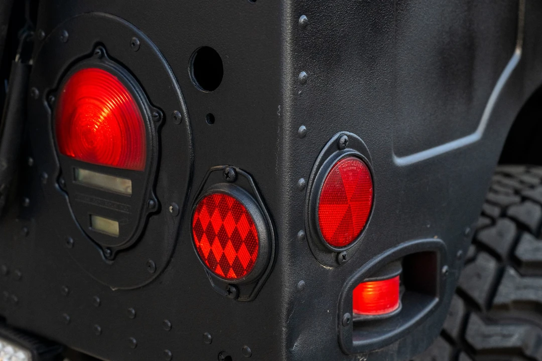 2005 Hummer HMMWV - Image 21 of 31