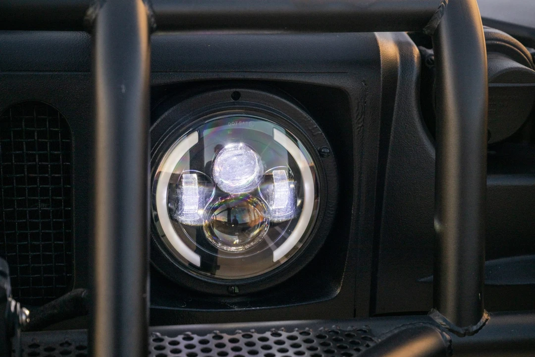 2005 Hummer HMMWV - Image 16 of 31