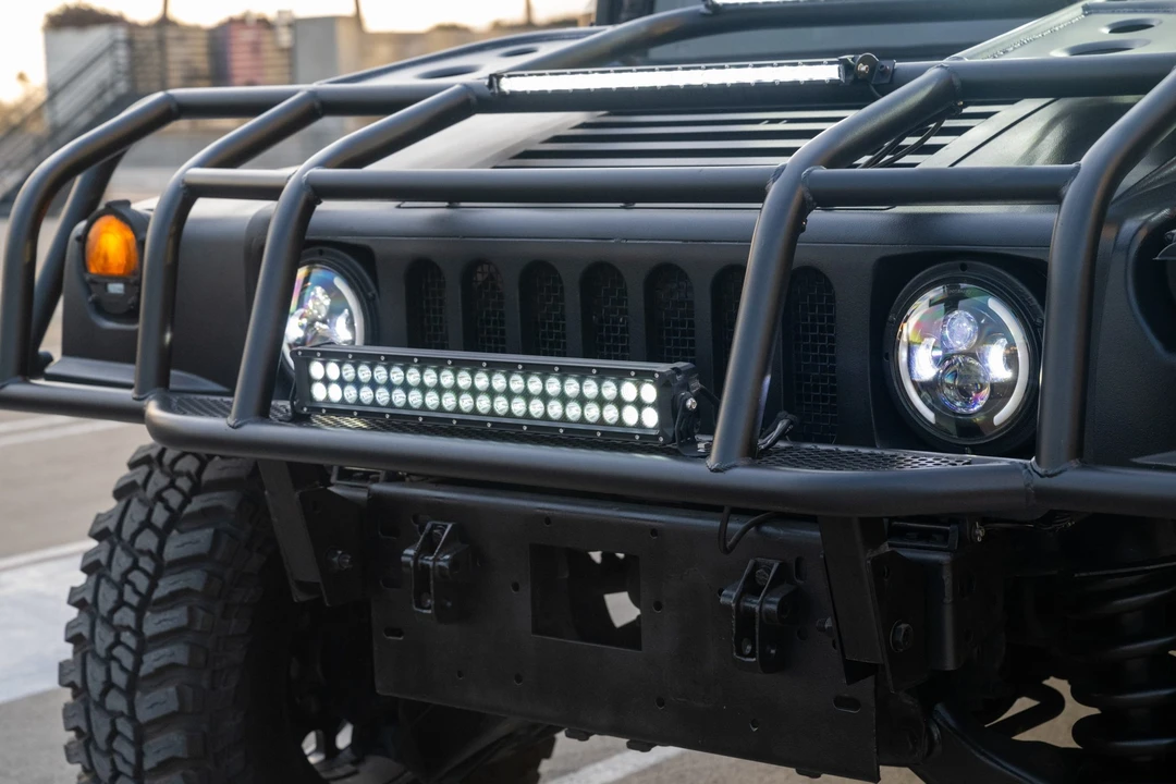 2005 Hummer HMMWV - Image 12 of 31