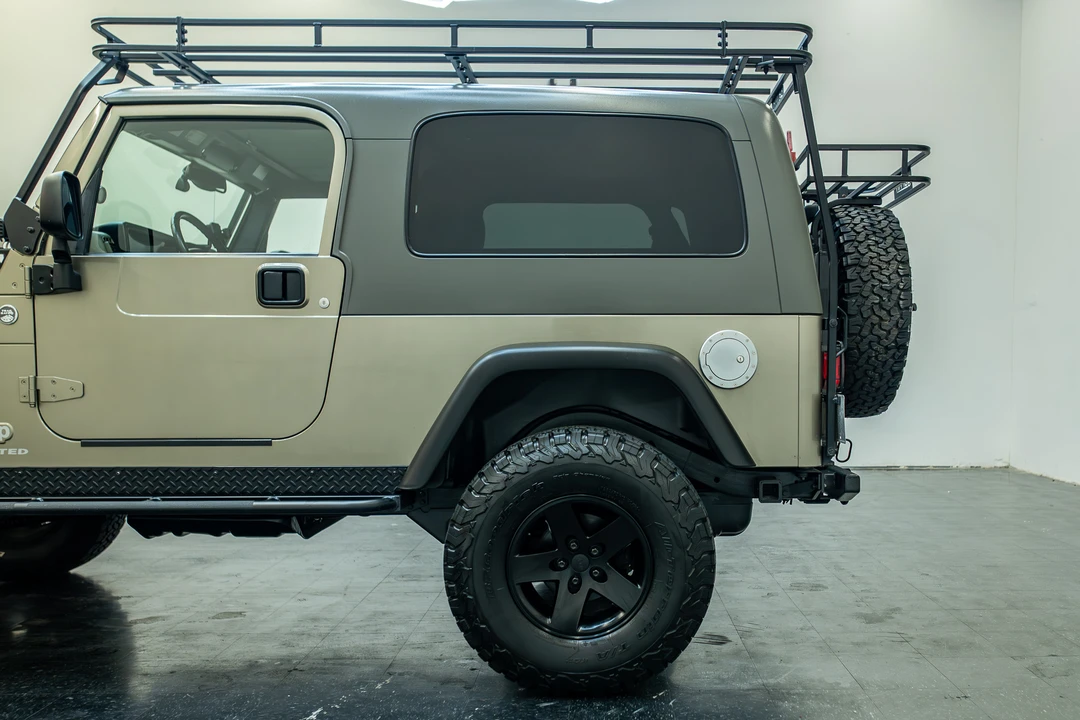 2005 Jeep TJ Wrangler - Image 19 of 31