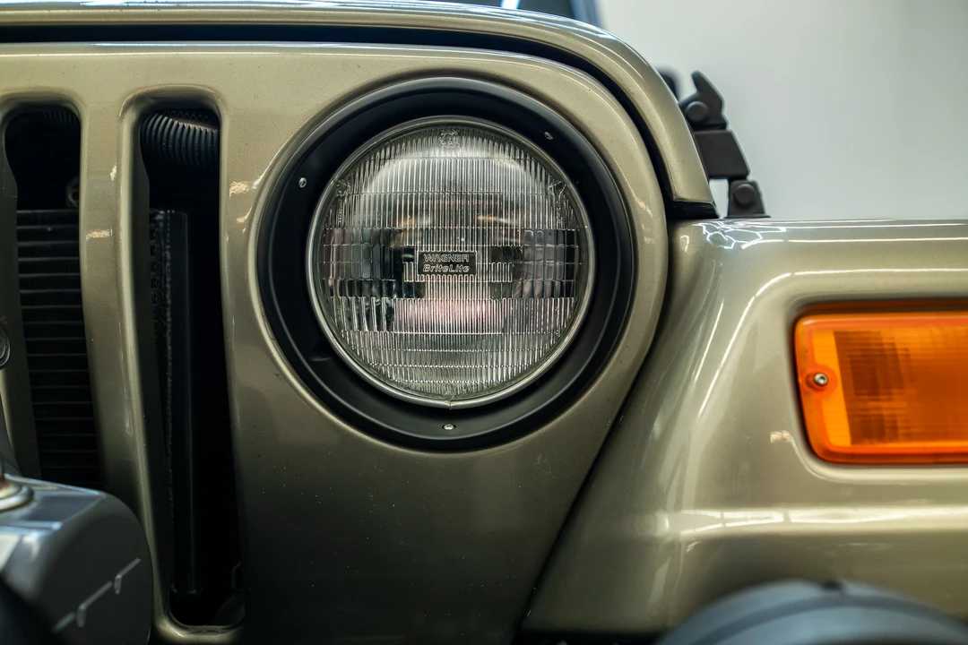 2005 Jeep TJ Wrangler - Image 23 of 31
