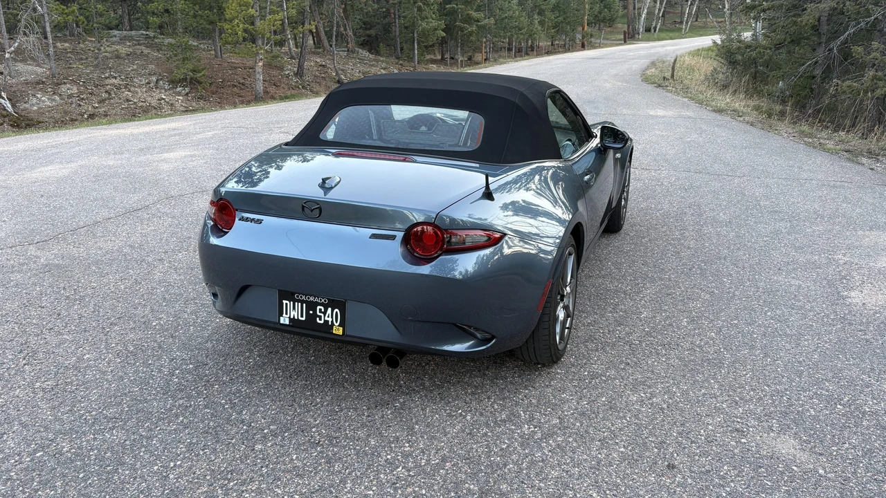 2017 Mazda ND MX-5 Miata - Image 21 of 31