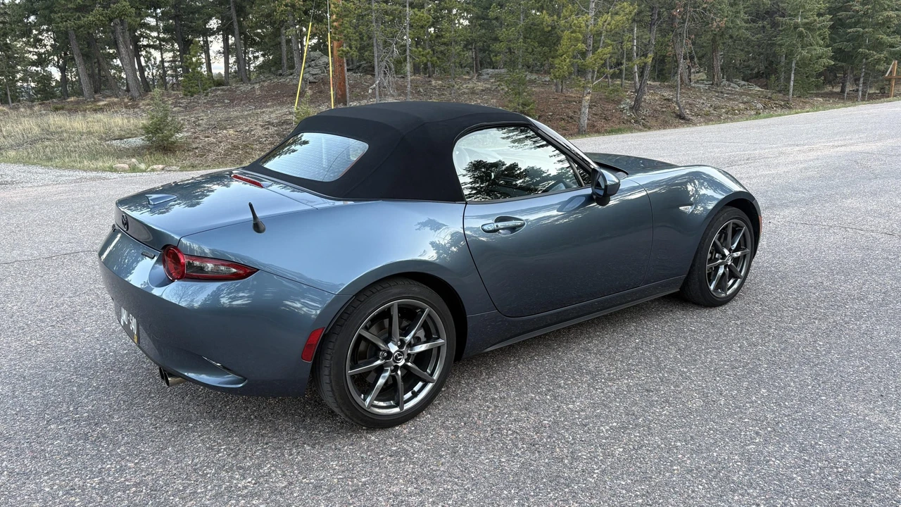 2017 Mazda ND MX-5 Miata - Image 20 of 31