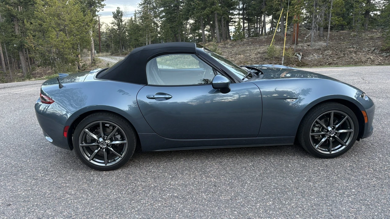 2017 Mazda ND MX-5 Miata - Image 19 of 31