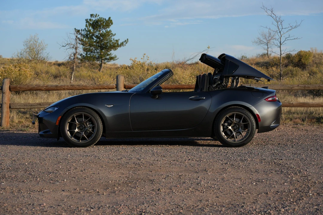 2017 Mazda ND MX-5 Miata - Image 25 of 31