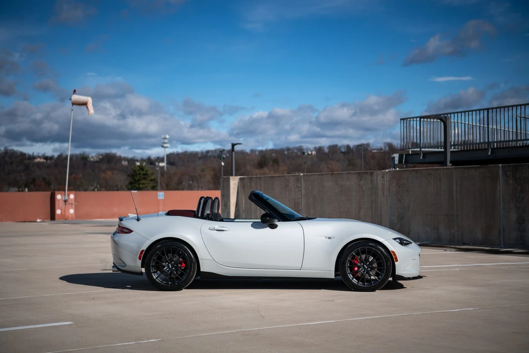 2018 Mazda ND MX-5 Miata - Image 10 of 31