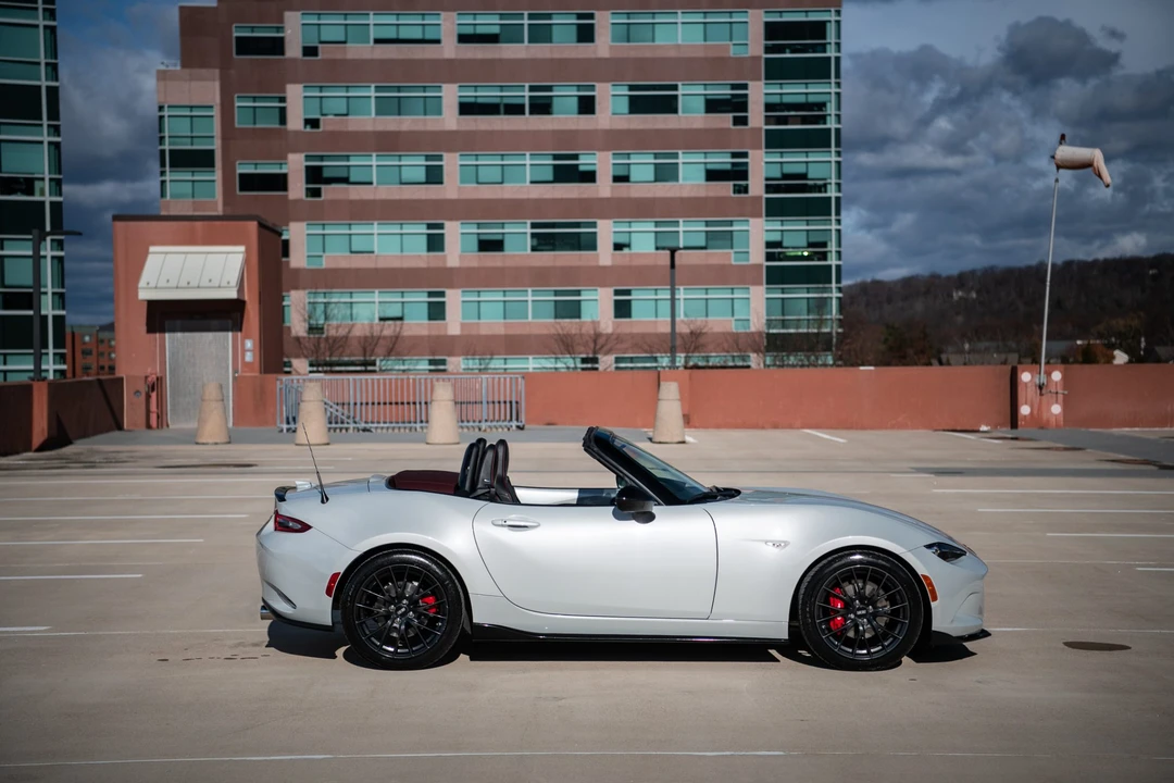 2018 Mazda ND MX-5 Miata - Image 13 of 31