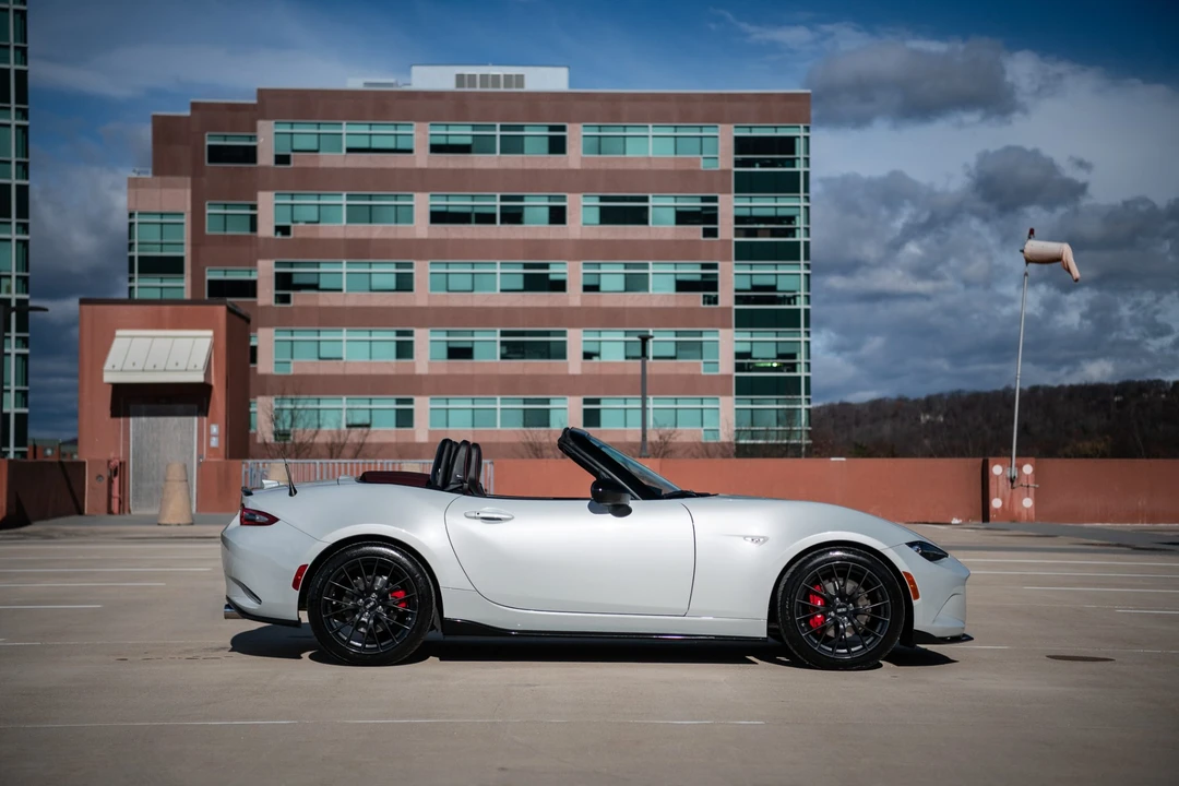 2018 Mazda ND MX-5 Miata - Image 14 of 31