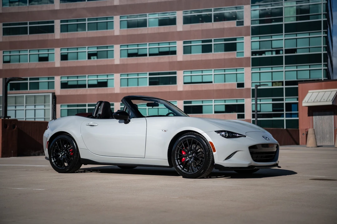 2018 Mazda ND MX-5 Miata - Image 7 of 31