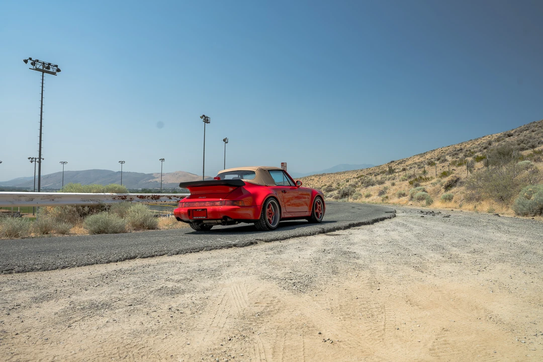 1990 Porsche 964 Carrera 4 - Image 29 of 31