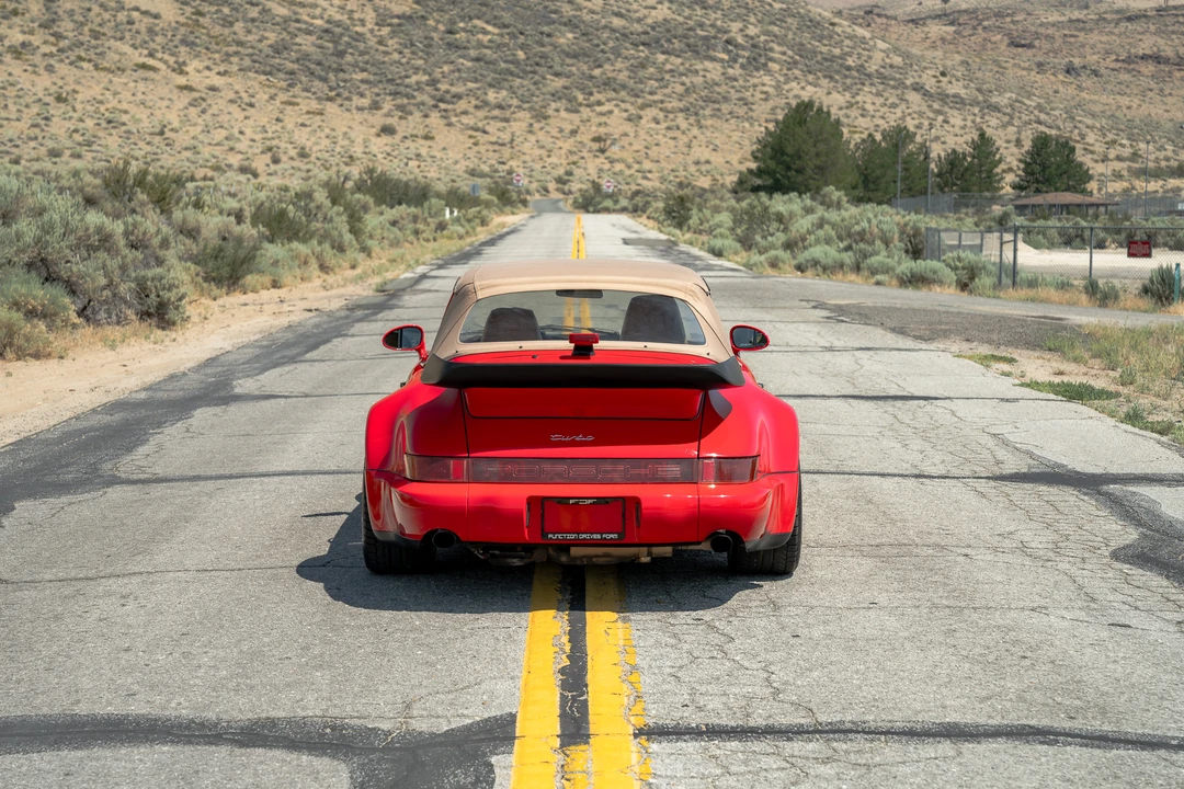 1990 Porsche 964 Carrera 4 - Image 21 of 31