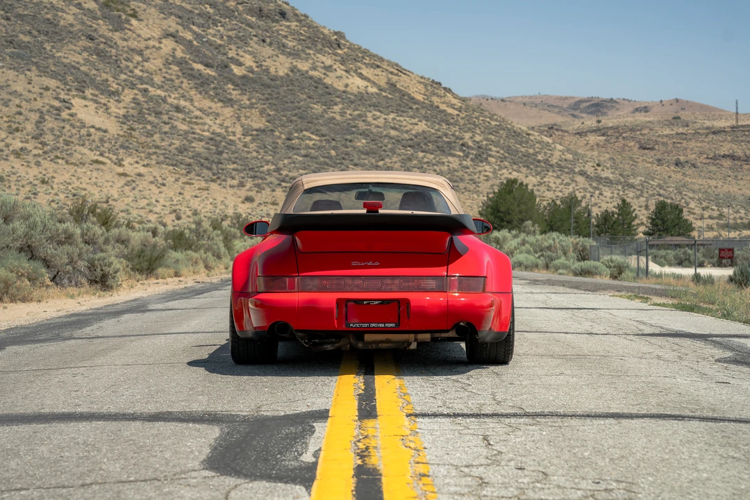 1990 Porsche 964 Carrera 4 - Image 22 of 31