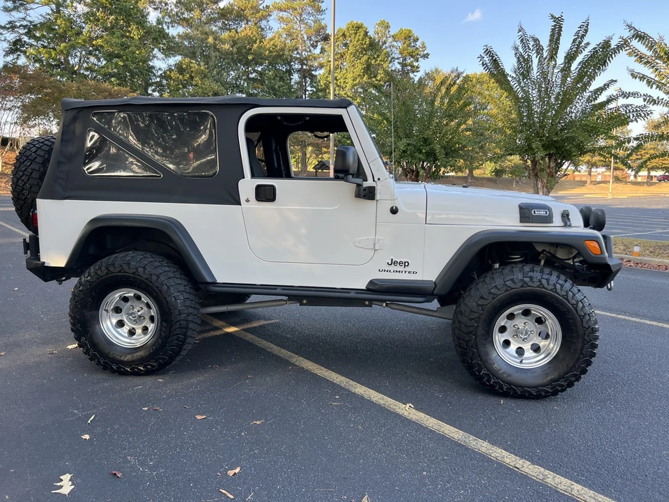 2006 Jeep TJ Wrangler - Image 15 of 31