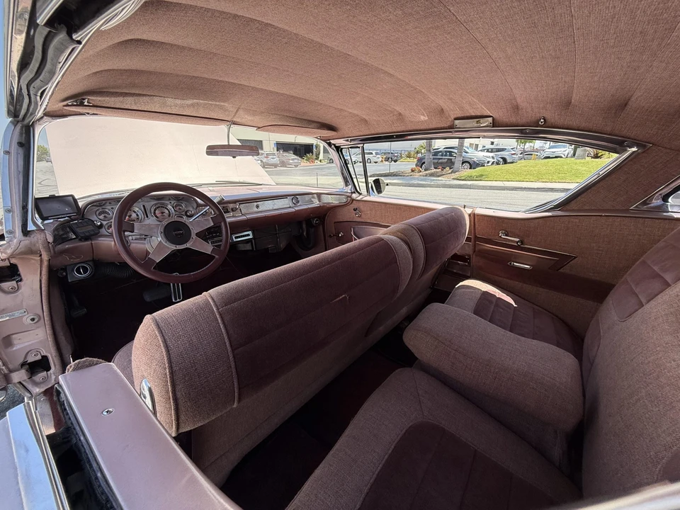 1958 Chevrolet Impala 1st Gen - Image 29 of 31
