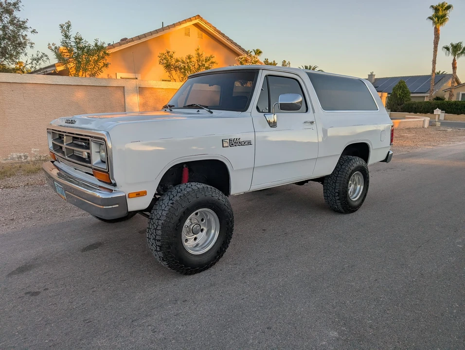 1989 Dodge Ramcharger - Image 3 of 31
