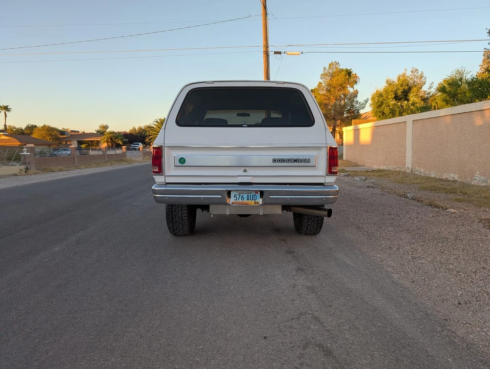 1989 Dodge Ramcharger - Image 18 of 31