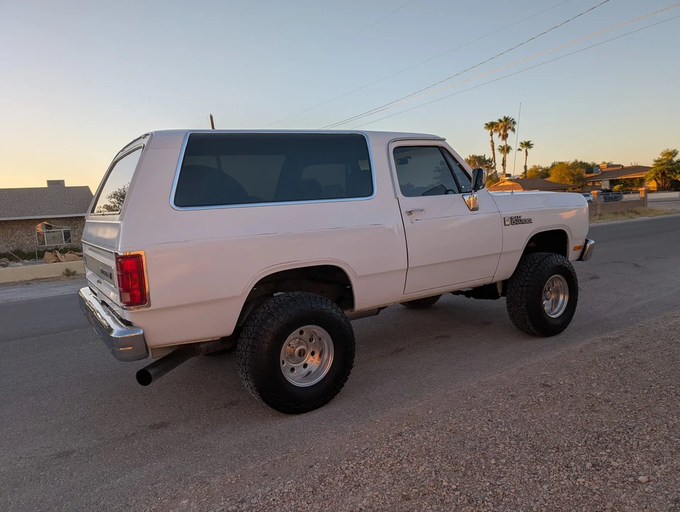 1989 Dodge Ramcharger - Image 13 of 31