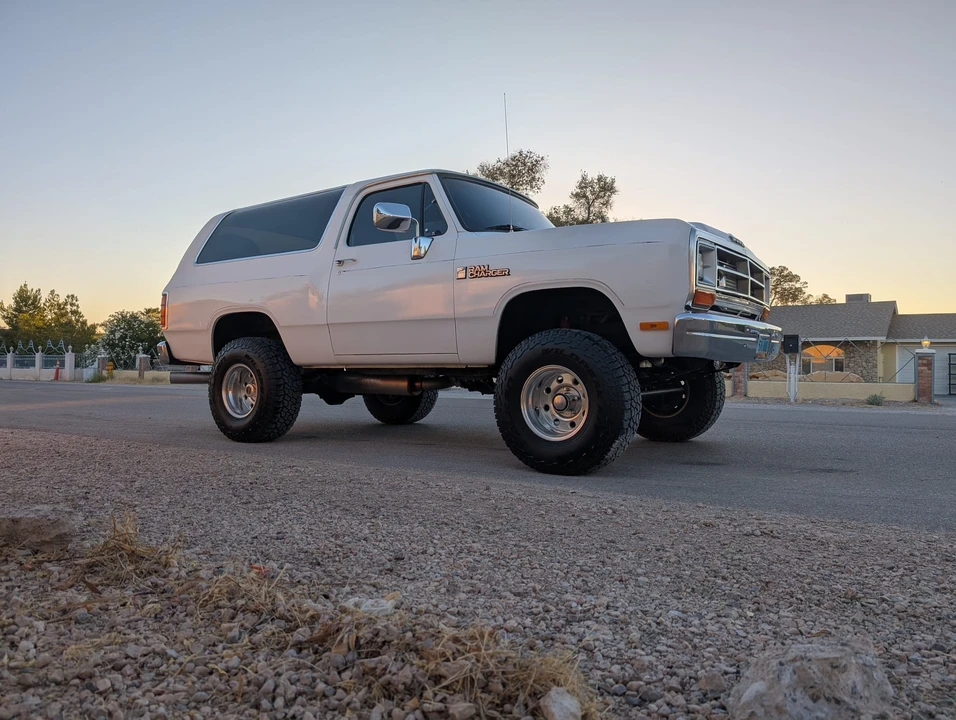 1989 Dodge Ramcharger - Image 9 of 31