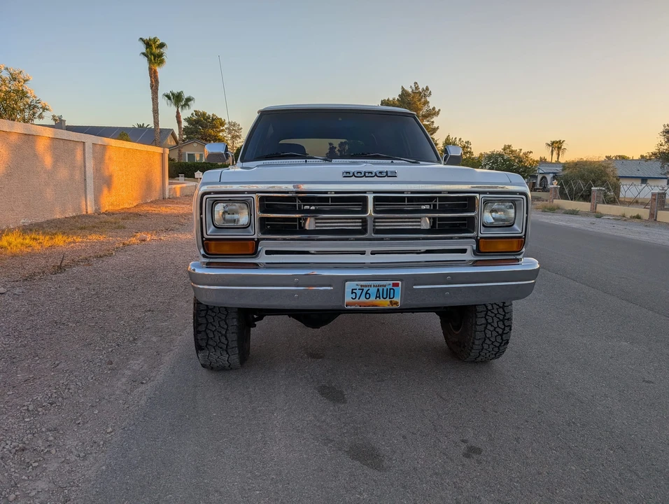 1989 Dodge Ramcharger - Image 7 of 31