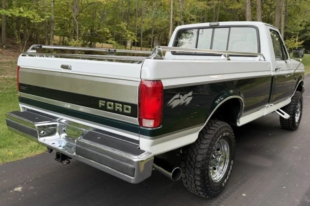 1993 Ford F-Series 9th Gen - Image 2 of 8