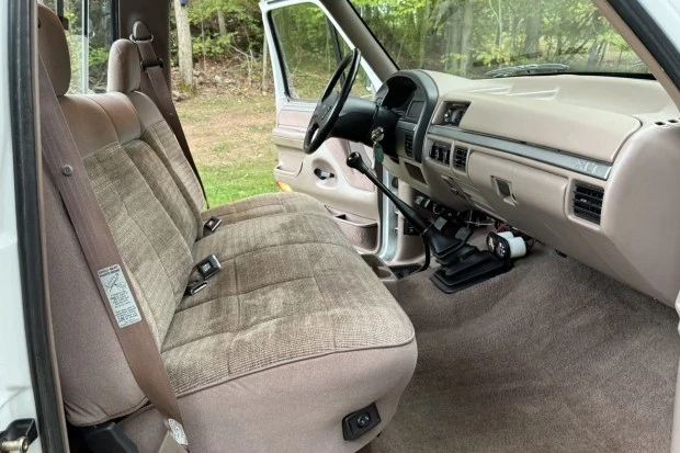 1993 Ford F-Series 9th Gen - Image 4 of 8