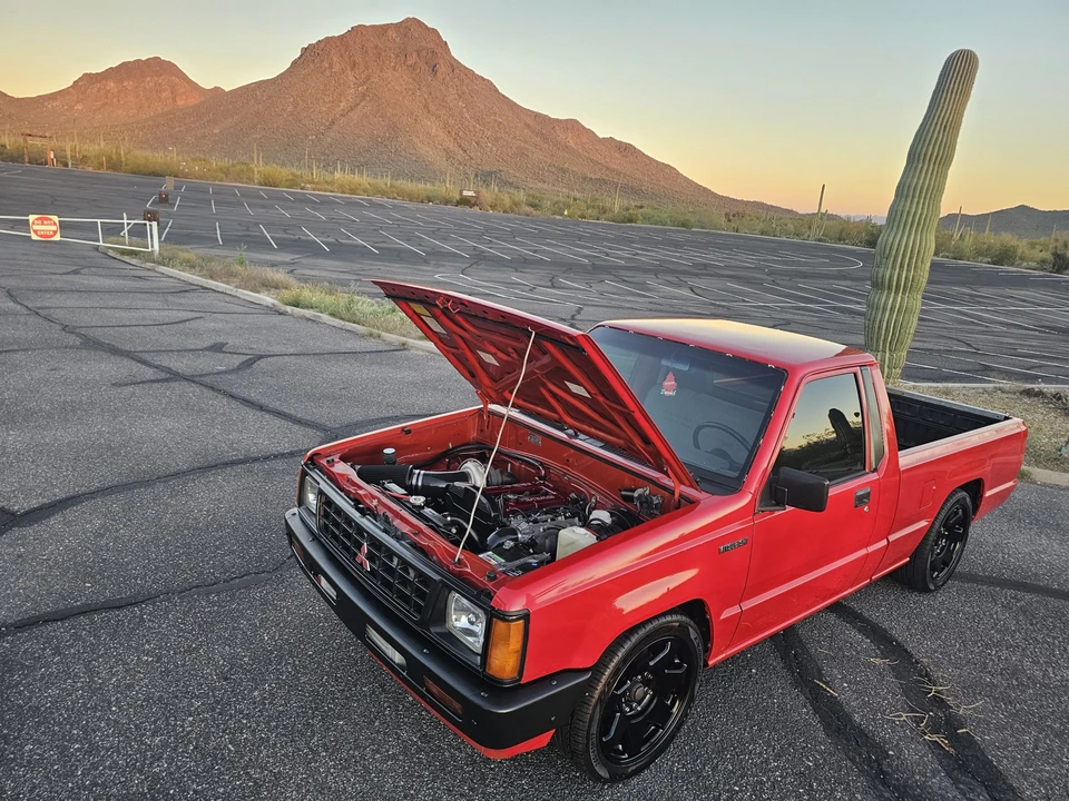 1990 Mitsubishi Triton 2nd Gen - Image 26 of 31