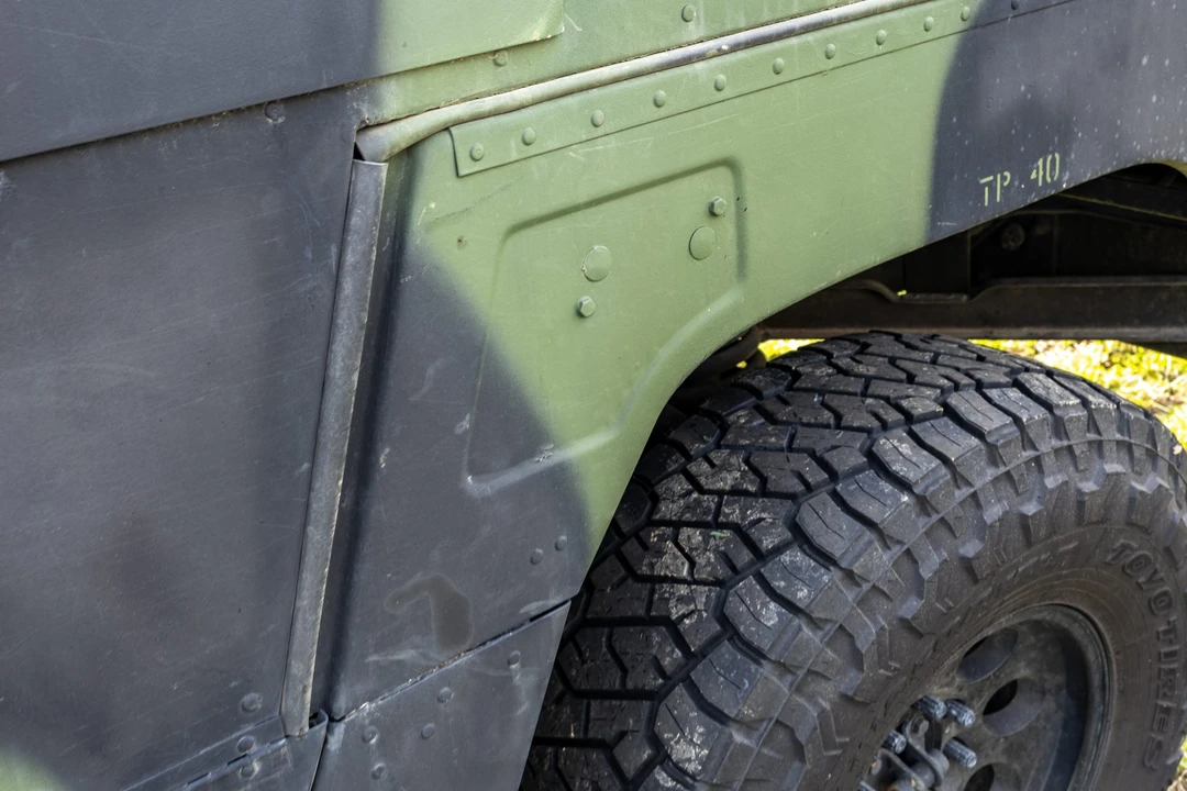 Hummer HMMWV - Image 10 of 31