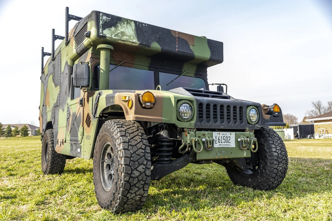 Hummer HMMWV - Image 8 of 31