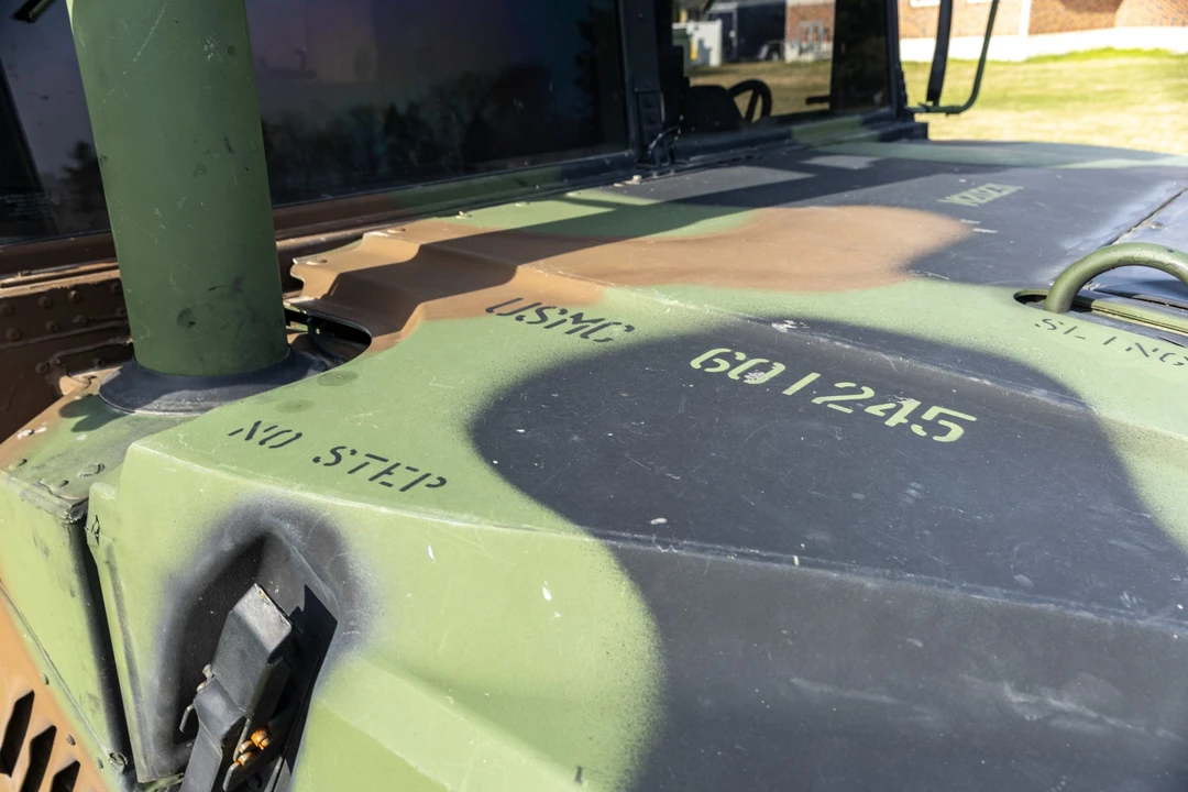 Hummer HMMWV - Image 12 of 31