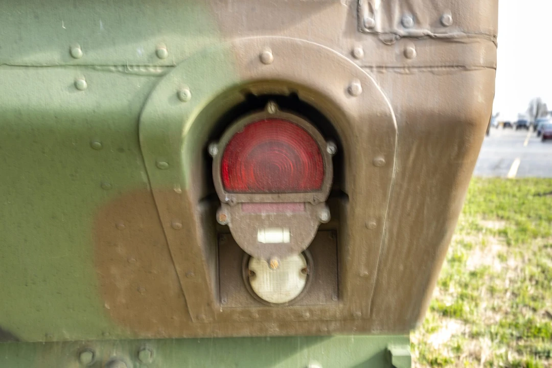 Hummer HMMWV - Image 20 of 31