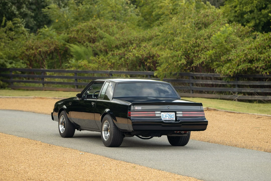 1986 Buick Grand National - Image 15 of 31