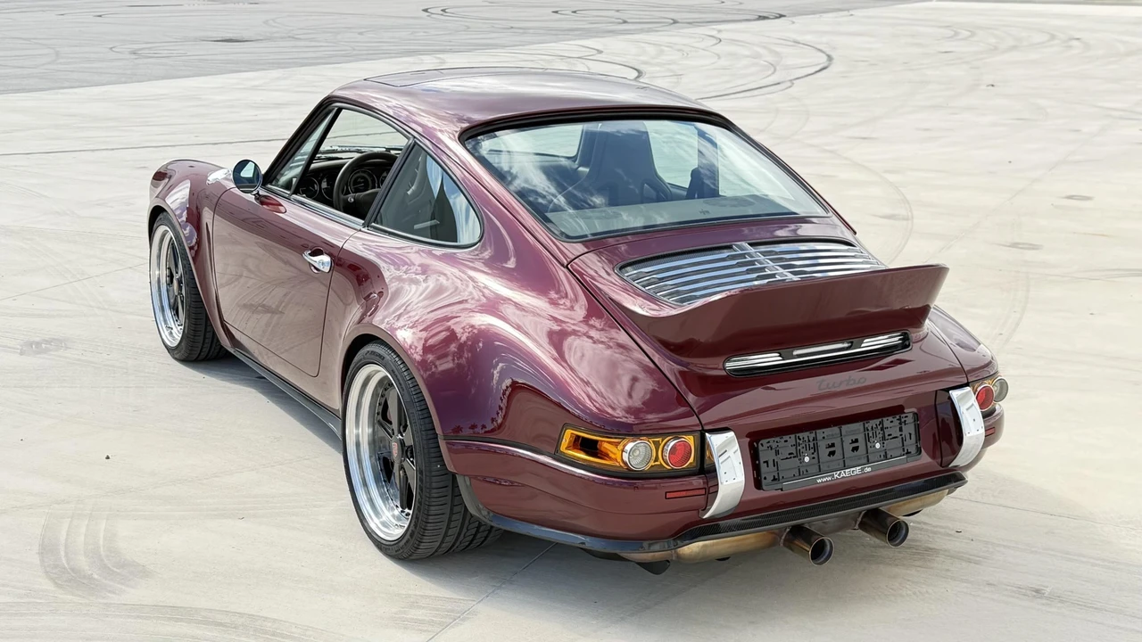 1996 Porsche 993 Carrera 4S - Image 28 of 31