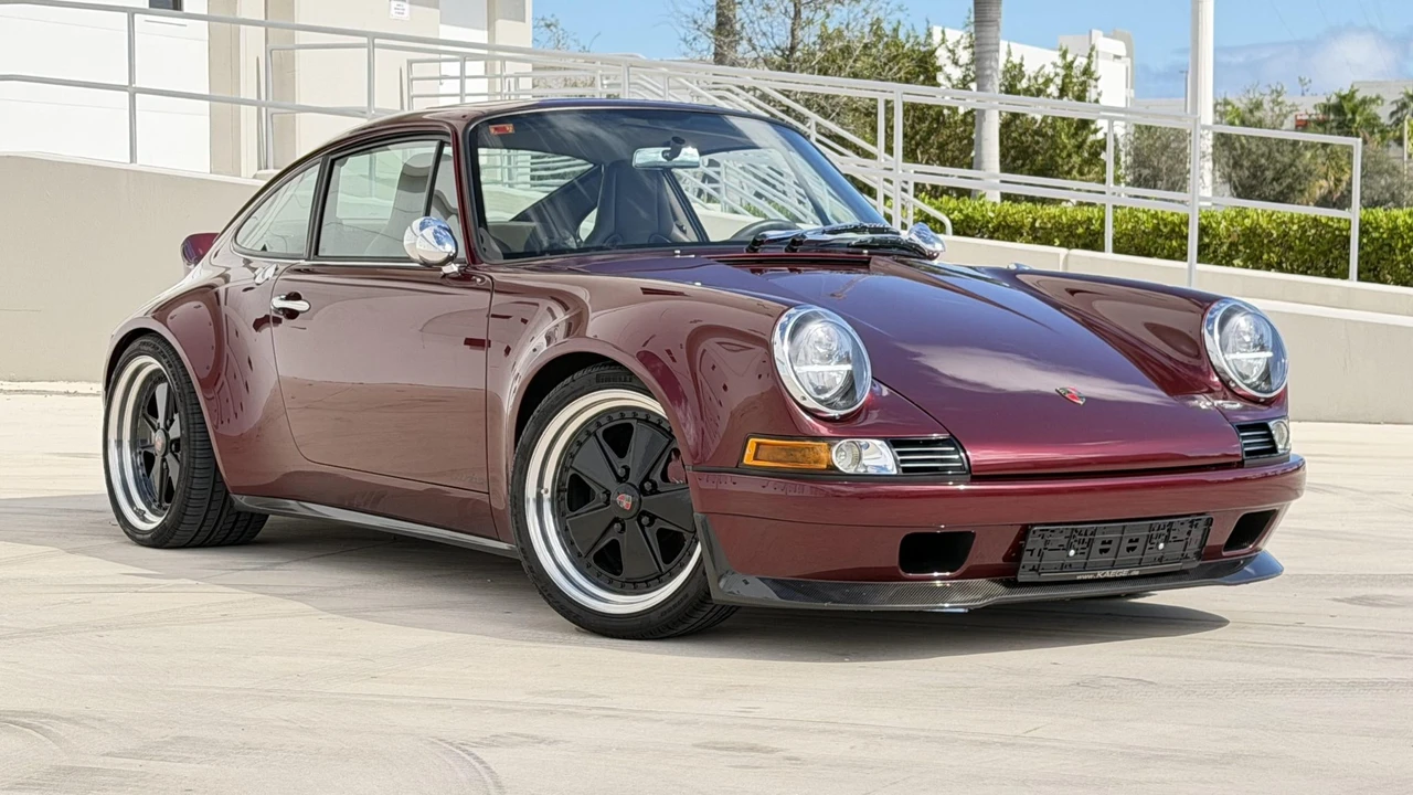 1996 Porsche 993 Carrera 4S - Image 14 of 31
