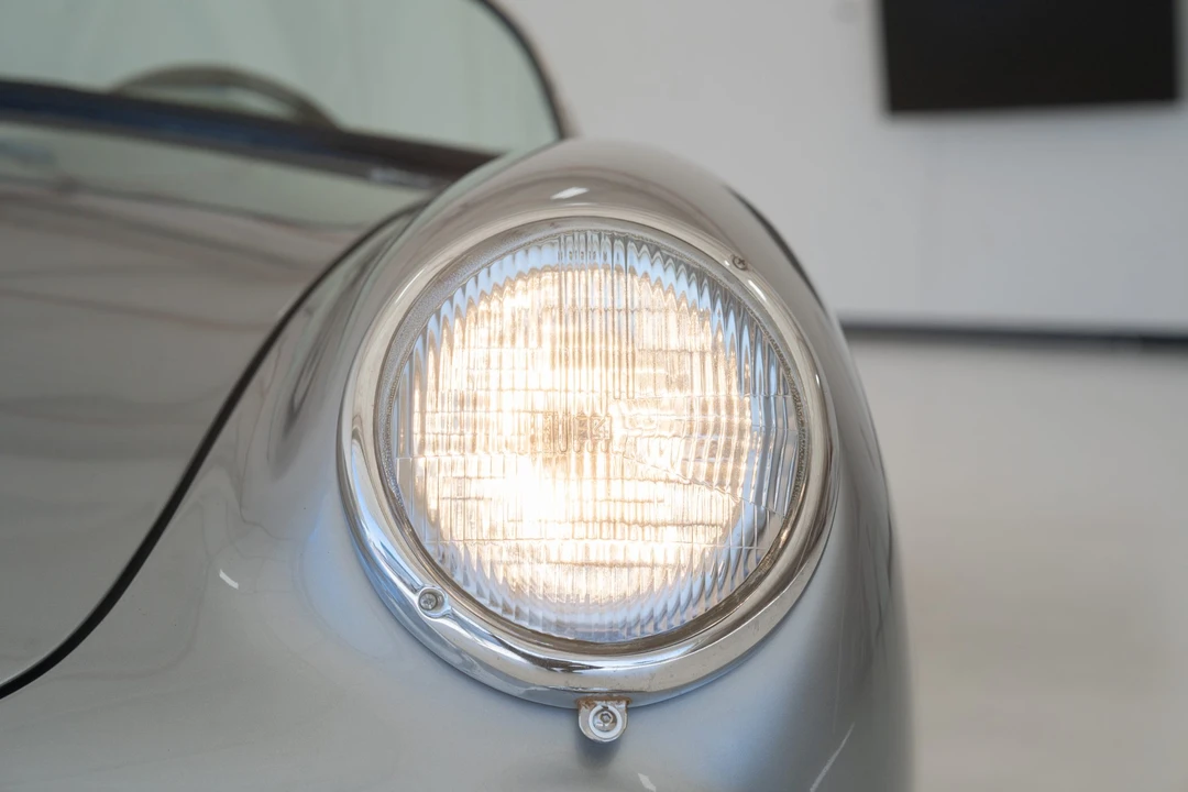Porsche 550 - Image 16 of 31