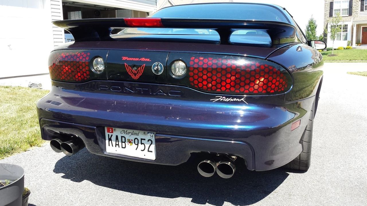 2002 Pontiac Firebird Trans Am 4th Gen - Image 13 of 18