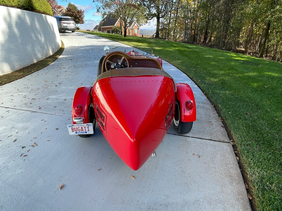 Bugatti - Image 6 of 31