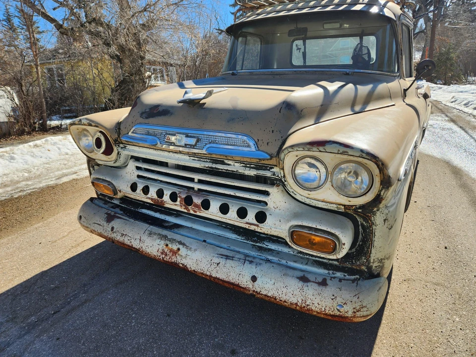 1959 Chevrolet Task Force - Image 6 of 31
